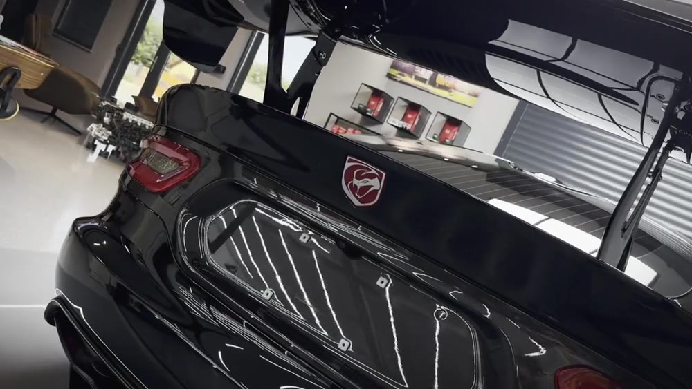 Dodge Viper — Preview