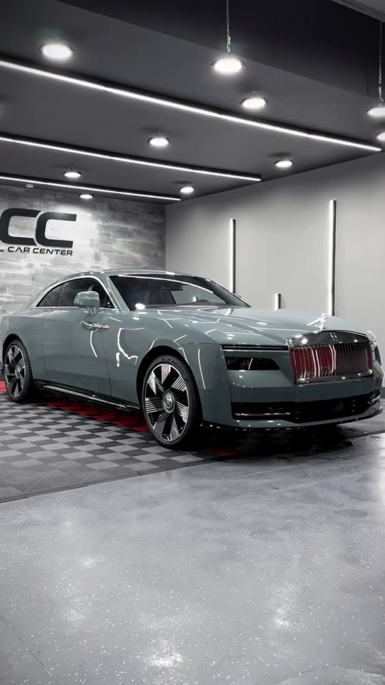 Rolls-Royce Spectre